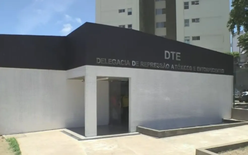 Jornalista é preso em Salvador por desobedecer ordem de parada e dirigir em alta velocidade