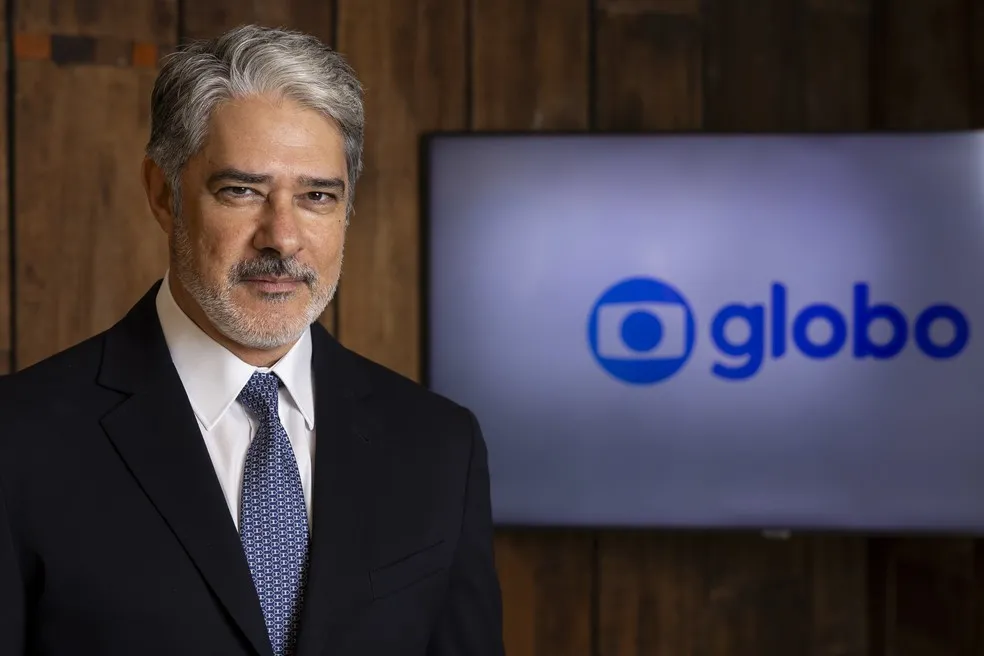 William Bonner se despede do 'Jornal Nacional'; César Tralli assume ao lado de Renata Vasconcellos