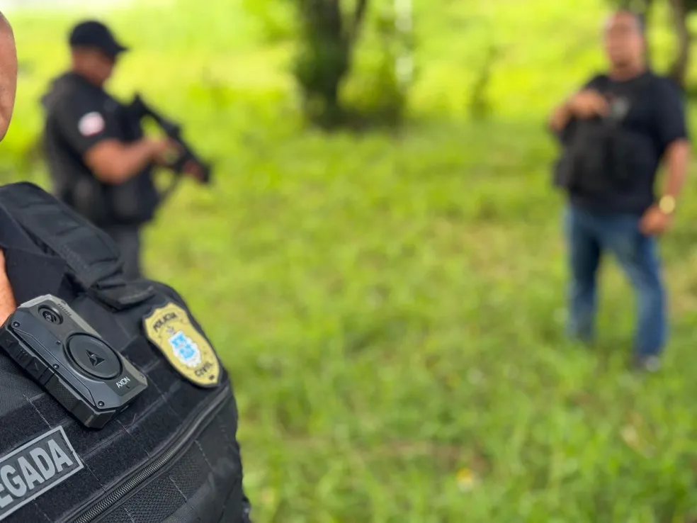 Homem é preso após descumprir medida protetiva e ofender ex-companheira com caixa de som na Bahia