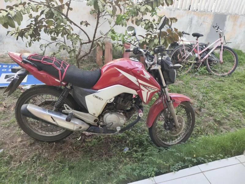 PM recupera motocicleta furtada e prende suspeito em Alcobaça