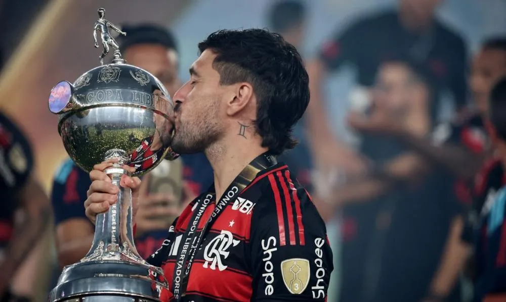 Arrascaeta disputa prêmio Rei da América em edição de 2025