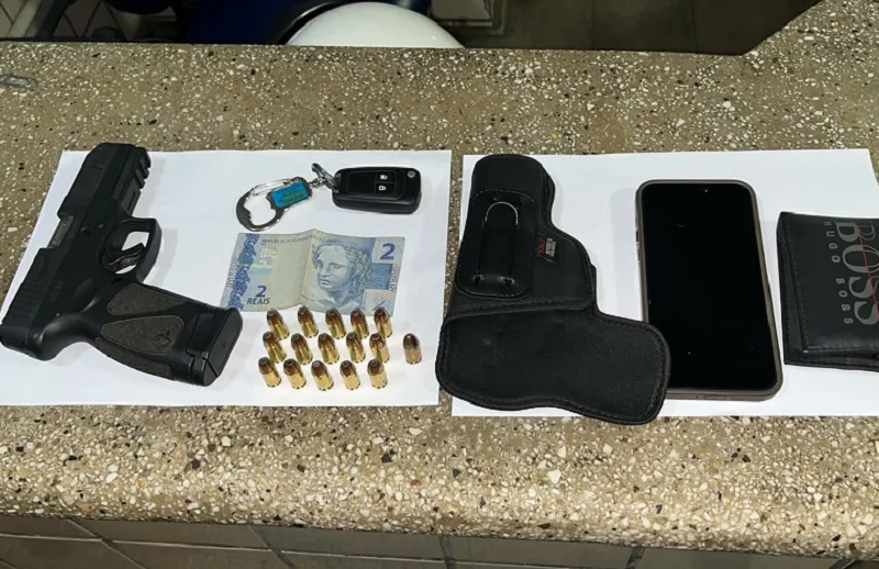 Teixeira de Freitas: Homem é preso com pistola 9mm após denúncia anônima durante Operação Força Total