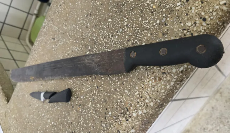 Homem é preso após ataque com facão deixar jovem ferido em Teixeira de Freitas