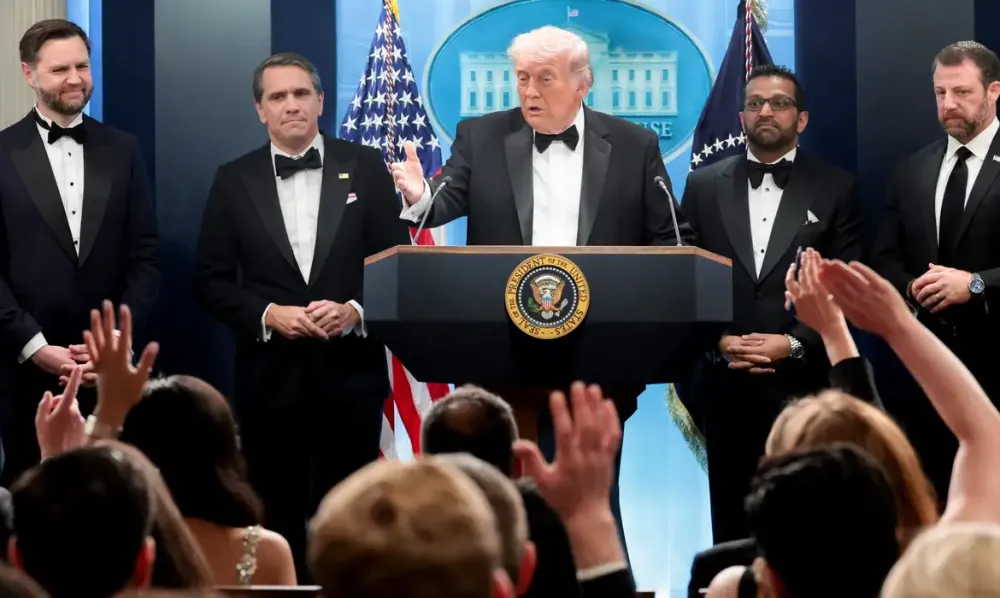 Ataque a tiros interrompe jantar com Donald Trump em Washington