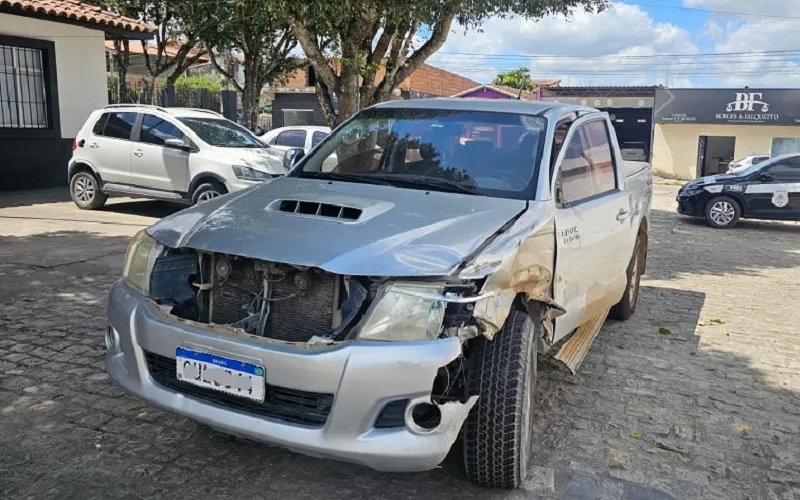 Polícia Civil localiza Hilux envolvida em acidente que matou jovem na BA-290