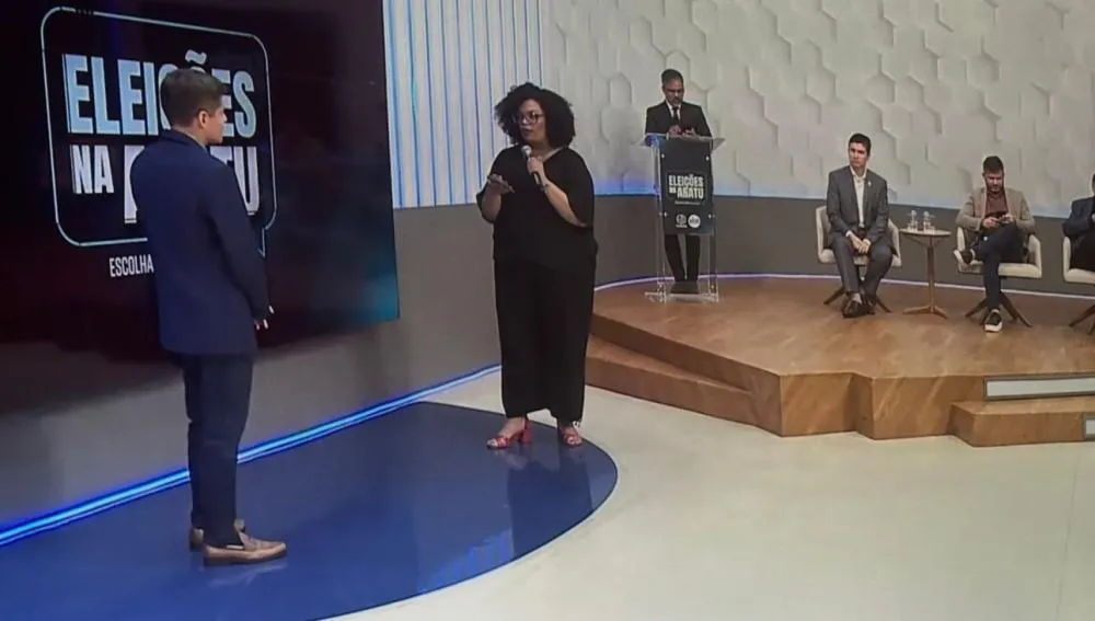 Sem fugir da réplica, jornalista premiada desconcerta ACM Neto em sabatina da TV Aratu
