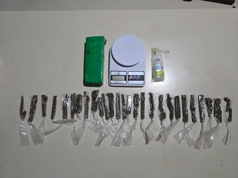 Dois homens são presos por tráfico de drogas durante operação da PM em Prado